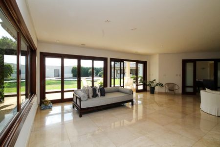 Sala 2 de casa de condomínio para alugar com 5 quartos, 752m² em Jardim Sao Paulo Ii, Cotia