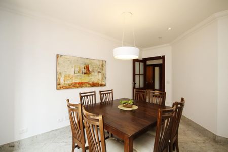 Casa de condomínio para alugar com 752m², 5 quartos e 7 vagas Casa de condomínio para alugar com 752m², 5 quartos e 7 vagasSala 3