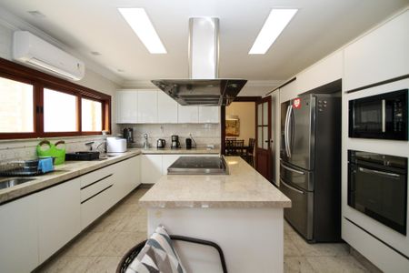 Cozinha de casa de condomínio para alugar com 5 quartos, 752m² em Jardim Sao Paulo Ii, Cotia