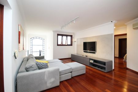 Casa de condomínio para alugar com 752m², 5 quartos e 7 vagas Casa de condomínio para alugar com 752m², 5 quartos e 7 vagasSala 4