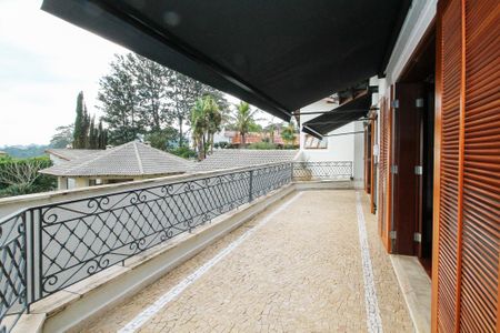 Casa de condomínio para alugar com 752m², 5 quartos e 7 vagas Casa de condomínio para alugar com 752m², 5 quartos e 7 vagasVaranda da Suítes 1 e 2