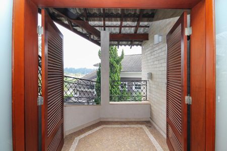 Casa de condomínio para alugar com 752m², 5 quartos e 7 vagas Casa de condomínio para alugar com 752m², 5 quartos e 7 vagasVaranda da Suíte 3