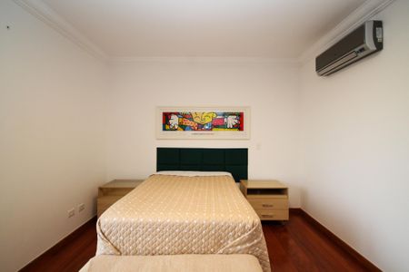 Casa de condomínio para alugar com 752m², 5 quartos e 7 vagas Casa de condomínio para alugar com 752m², 5 quartos e 7 vagasSuíte 3