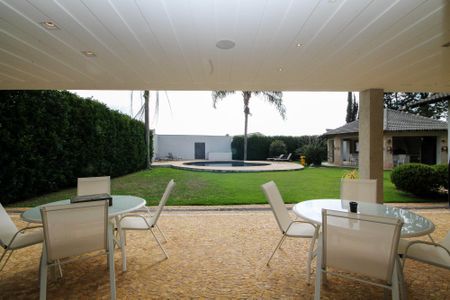Área comum de casa de condomínio para alugar com 5 quartos, 752m² em Jardim Sao Paulo Ii, Cotia