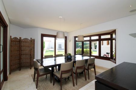 Casa de condomínio para alugar com 752m², 5 quartos e 7 vagas Casa de condomínio para alugar com 752m², 5 quartos e 7 vagasSala de Jantar