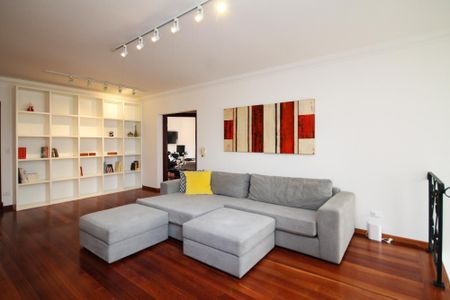 Casa de condomínio para alugar com 752m², 5 quartos e 7 vagas Casa de condomínio para alugar com 752m², 5 quartos e 7 vagasSala 4