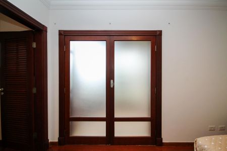 Casa de condomínio para alugar com 752m², 5 quartos e 7 vagas Casa de condomínio para alugar com 752m², 5 quartos e 7 vagasVaranda da Suíte 3