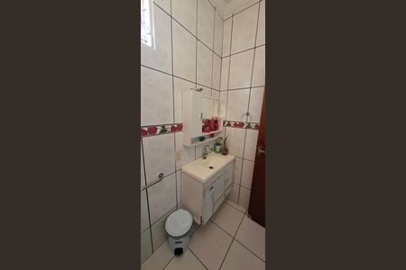 Casa para alugar com 185m², 3 quartos e 2 vagasBanheiro da Suíte