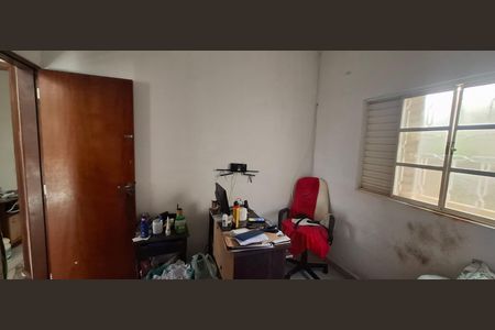 Casa para alugar com 185m², 3 quartos e 2 vagasQuarto 2