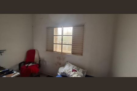Casa para alugar com 185m², 3 quartos e 2 vagasQuarto 2