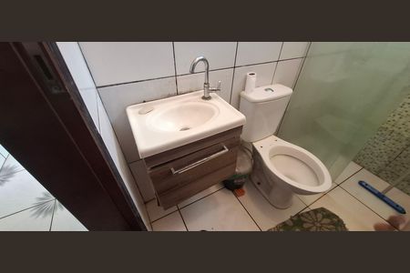 Casa para alugar com 185m², 3 quartos e 2 vagasBanheiro