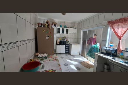 Casa para alugar com 185m², 3 quartos e 2 vagasCozinha