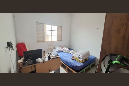 Casa para alugar com 185m², 3 quartos e 2 vagasQuarto 2