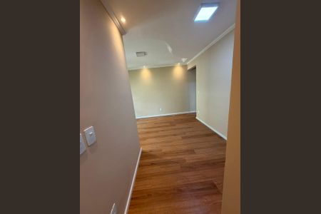 Sala de apartamento à venda com 2 quartos, 55m² em Vila Palmeiras, São Paulo