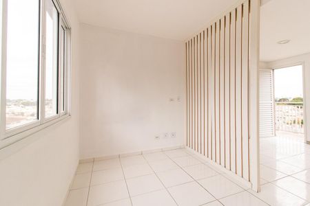 Quarto de apartamento à venda com 1 quarto, 22m² em Lindoia, Curitiba