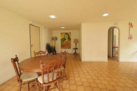 Apartamento para alugar com 55m², 2 quartos e 1 vagaÁrea comum - Salão de festas