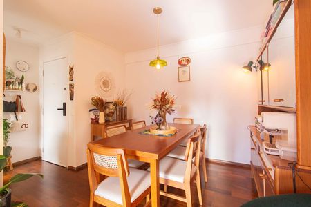 Apartamento para alugar com 55m², 2 quartos e 1 vagaSala