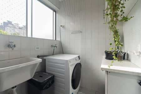 Apartamento para alugar com 55m², 2 quartos e 1 vagaÁrea de Serviço