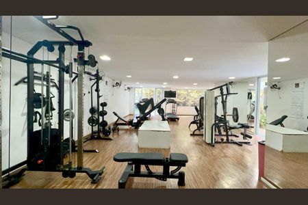 Apartamento para alugar com 43m², 1 quarto e 1 vaga Apartamento para alugar com 43m², 1 quarto e 1 vagaAcademia