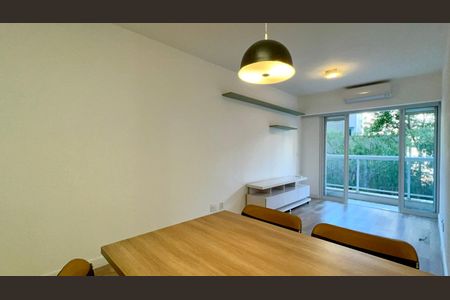 Apartamento para alugar com 43m², 1 quarto e 1 vaga Apartamento para alugar com 43m², 1 quarto e 1 vagaSala