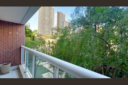 Apartamento para alugar com 43m², 1 quarto e 1 vaga Apartamento para alugar com 43m², 1 quarto e 1 vagaVaranda