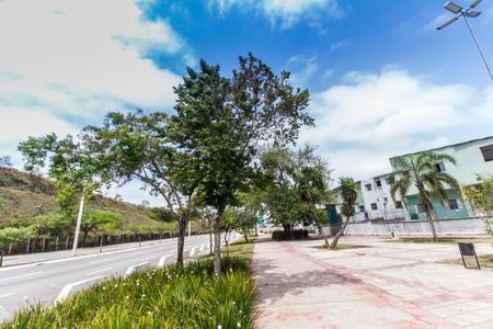 Apartamento para alugar com 68m², 2 quartos e 1 vagaVista da Rua