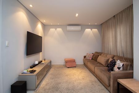 Sala de casa para alugar com 2 quartos, 168m² em Jardim Santa Clara, Guarulhos