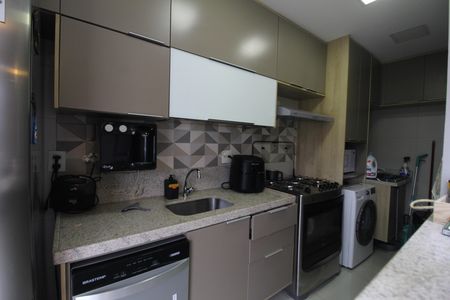 Apartamento à venda com 79m², 2 quartos e 1 vagaCozinha e Área de Serviço