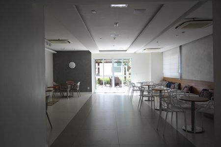 Apartamento à venda com 79m², 2 quartos e 1 vagaÁrea Comum