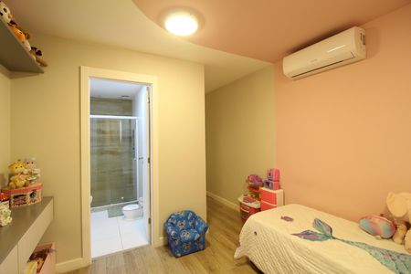 Apartamento à venda com 79m², 2 quartos e 1 vagaQuarto 1