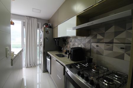 Apartamento à venda com 79m², 2 quartos e 1 vagaCozinha e Área de Serviço