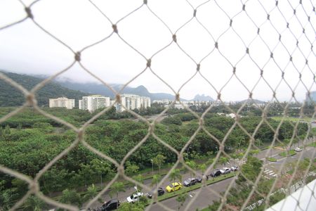 Sala - Vista de apartamento para alugar com 2 quartos, 79m² em Barra Olímpica, Rio de Janeiro