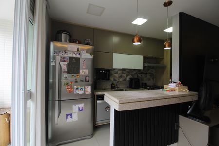 Apartamento à venda com 79m², 2 quartos e 1 vagaCozinha e Área de Serviço