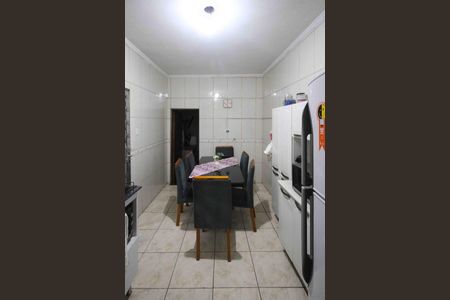 Casa à venda com 150m², 3 quartos e 2 vagas Casa à venda com 150m², 3 quartos e 2 vagasCozinha
