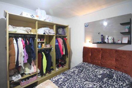 Casa à venda com 150m², 3 quartos e 2 vagas Casa à venda com 150m², 3 quartos e 2 vagasQuarto 02