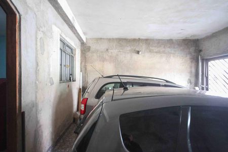 Garagem de casa à venda com 3 quartos, 150m² em Jardim Nove de Julho, São Paulo