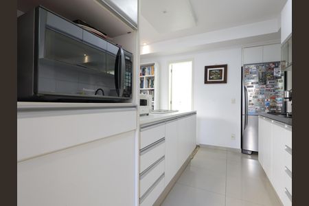Apartamento para alugar com 85m², 2 quartos e 1 vagaCozinha