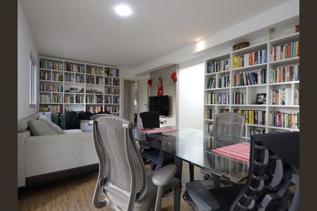 Apartamento para alugar com 85m², 2 quartos e 1 vagaSala