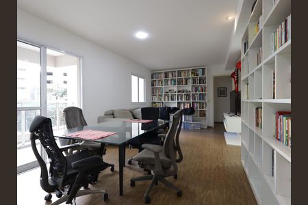 Apartamento para alugar com 85m², 2 quartos e 1 vagaSala