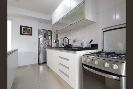 Cozinha de apartamento à venda com 2 quartos, 85m² em Vila Andrade, São Paulo
