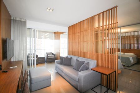 Sala de apartamento para alugar com 1 quarto, 67m² em Itaim Bibi, São Paulo