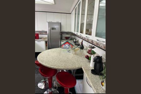 Casa à venda com 3 quartos, 360m² em Vila Rosalia, Guarulhos