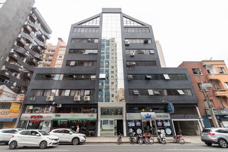 Fachada do Prédio de apartamento para alugar com 1 quarto, 38m² em Centro, Curitiba