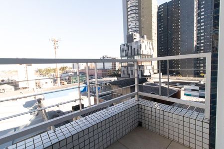 Sacada de apartamento para alugar com 1 quarto, 38m² em Centro, Curitiba