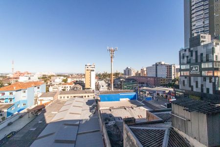 Vista do Quarto de apartamento para alugar com 1 quarto, 38m² em Centro, Curitiba