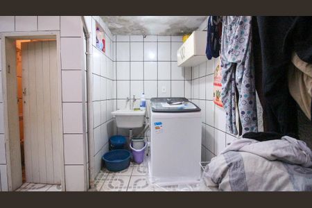 Casa de condomínio à venda com 90m², 2 quartos e 1 vagaÁrea de serviço