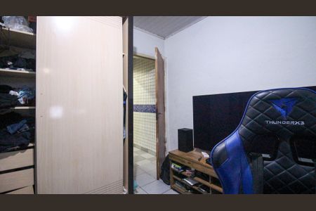 Casa de condomínio à venda com 90m², 2 quartos e 1 vagaQuarto