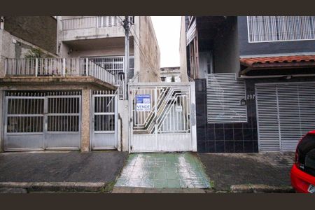 Casa de condomínio à venda com 90m², 2 quartos e 1 vagaFachada
