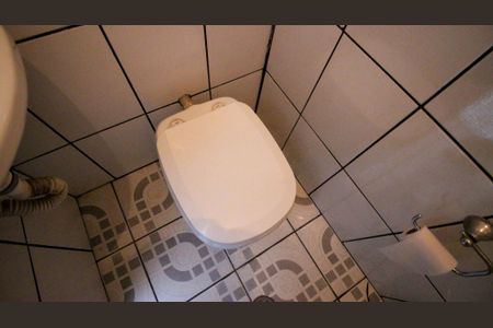 Casa de condomínio à venda com 90m², 2 quartos e 1 vagaBanheiro de serviço