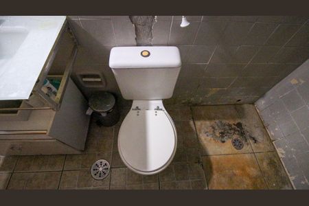 Casa de condomínio à venda com 90m², 2 quartos e 1 vagaBanheiro social